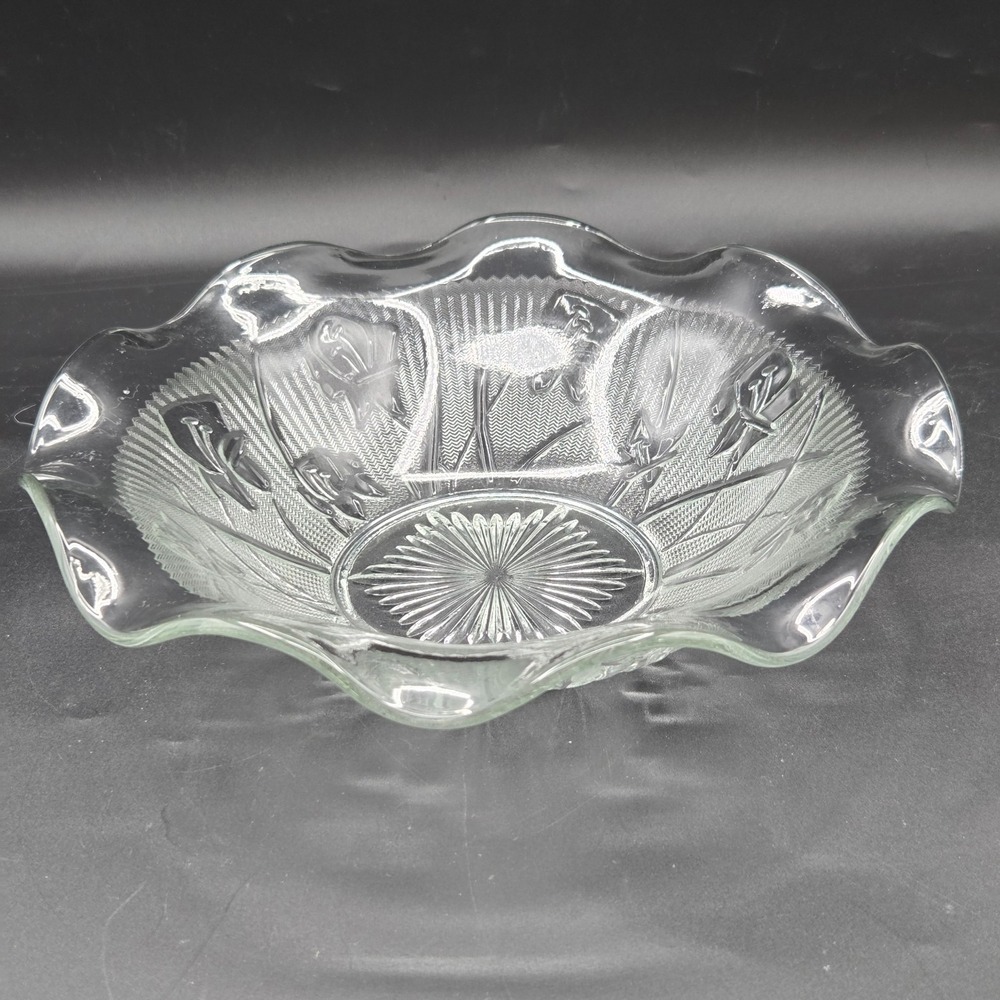 VINTAGE 1920s Jeannette Iris and Herringbone Clear Depression Glass Ruffled Bowl